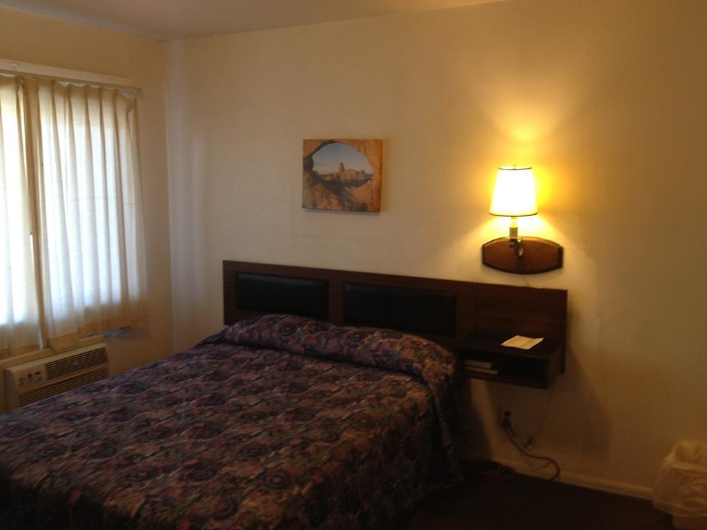 Budget Inn Green River Extérieur photo